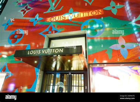 louis vuitton buys tiffany and company|louis vuitton tiffany merger.